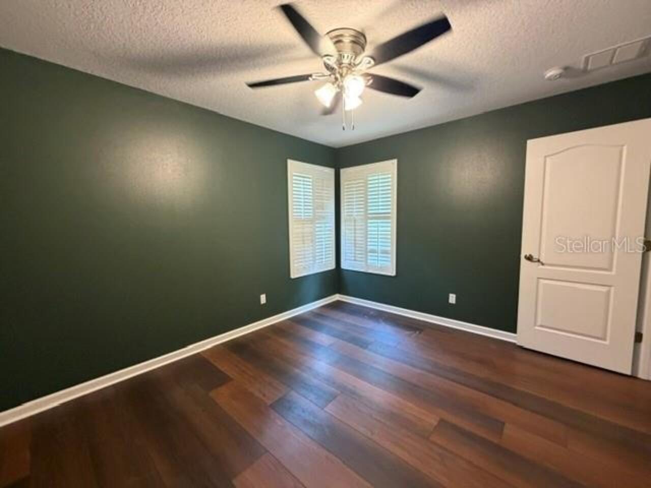 Listing Photo 32