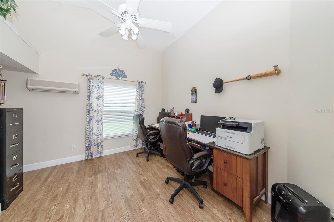 Listing Photo 22