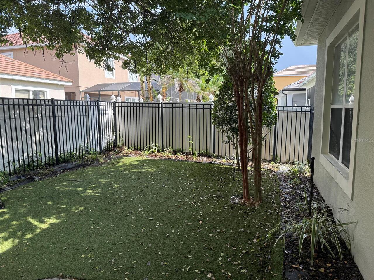 Listing Photo 17