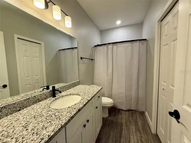 Listing Photo 19