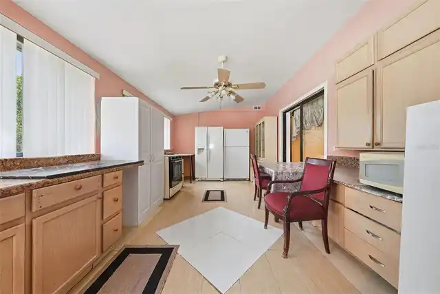 Listing Photo 41