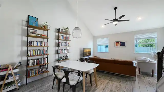 Listing Photo 7