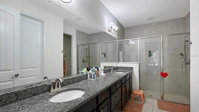Listing Photo 20