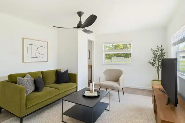 Listing Photo 21