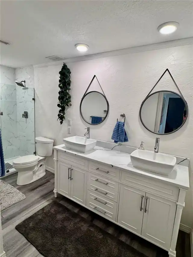 Listing Photo 28
