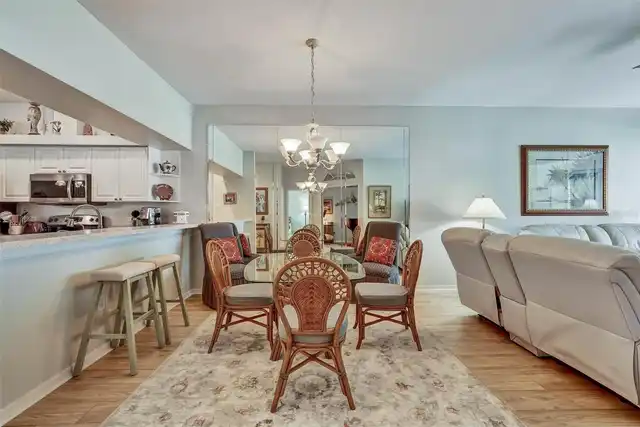 Listing Photo 14