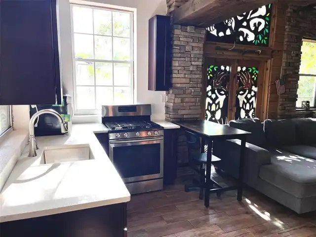 Listing Photo 25