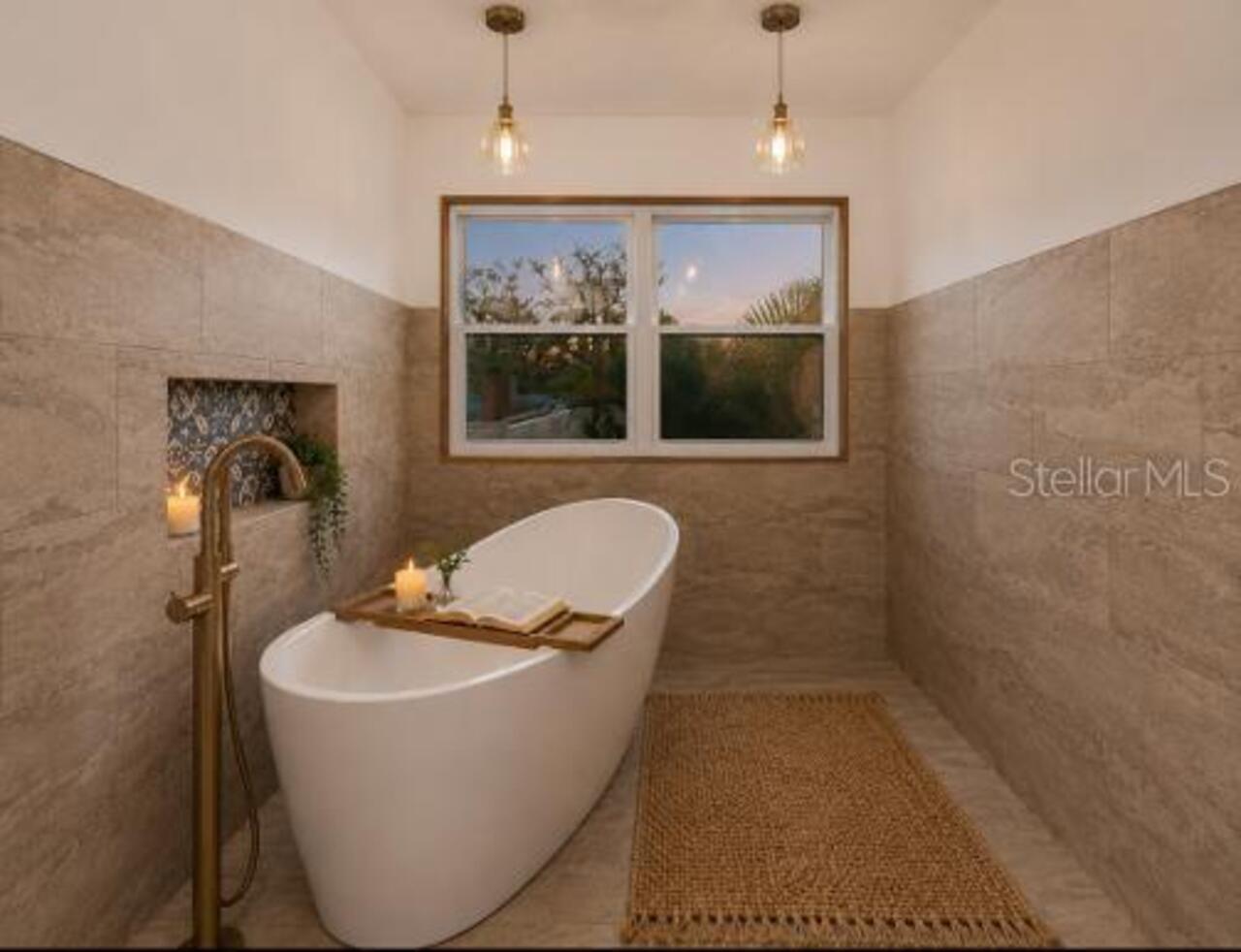Listing Photo 21