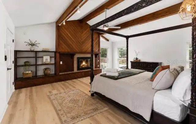 Listing Photo 18