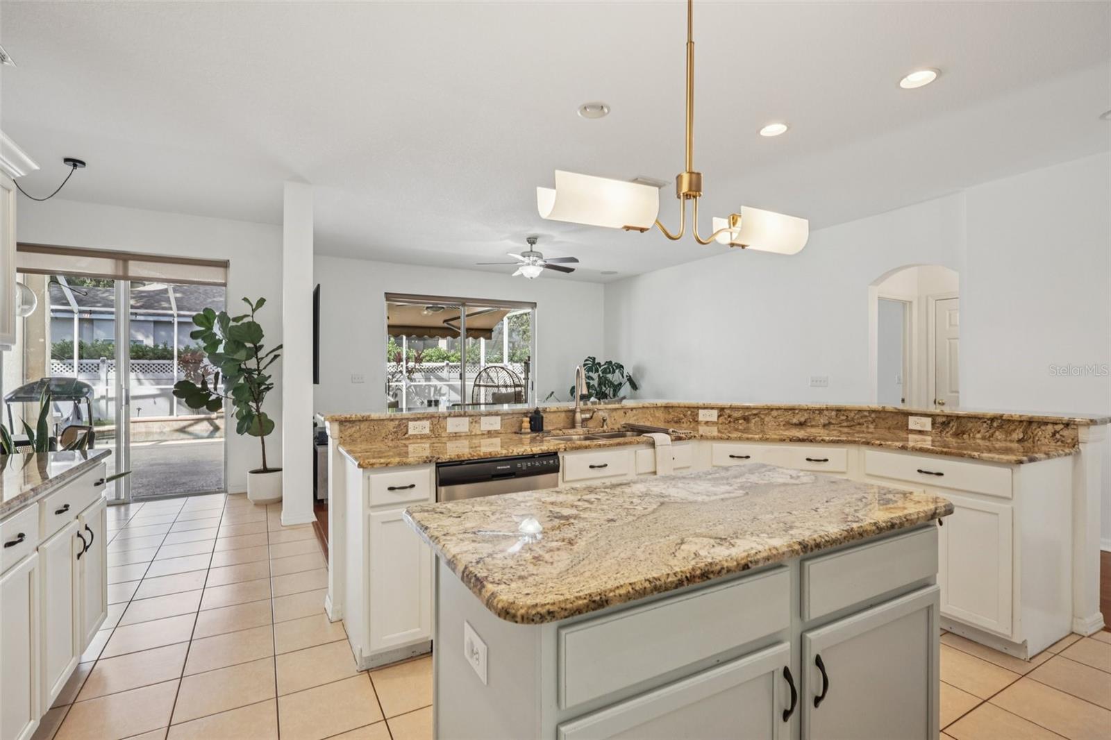 Listing Photo 15