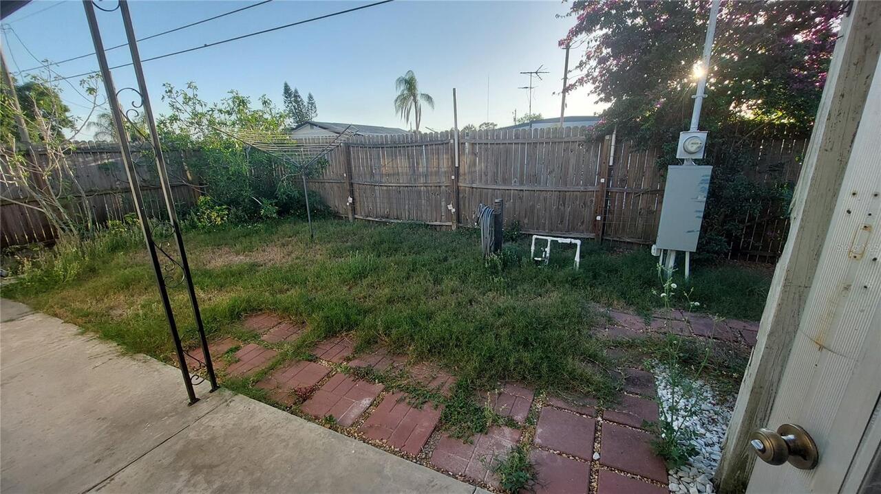 Listing Photo 17