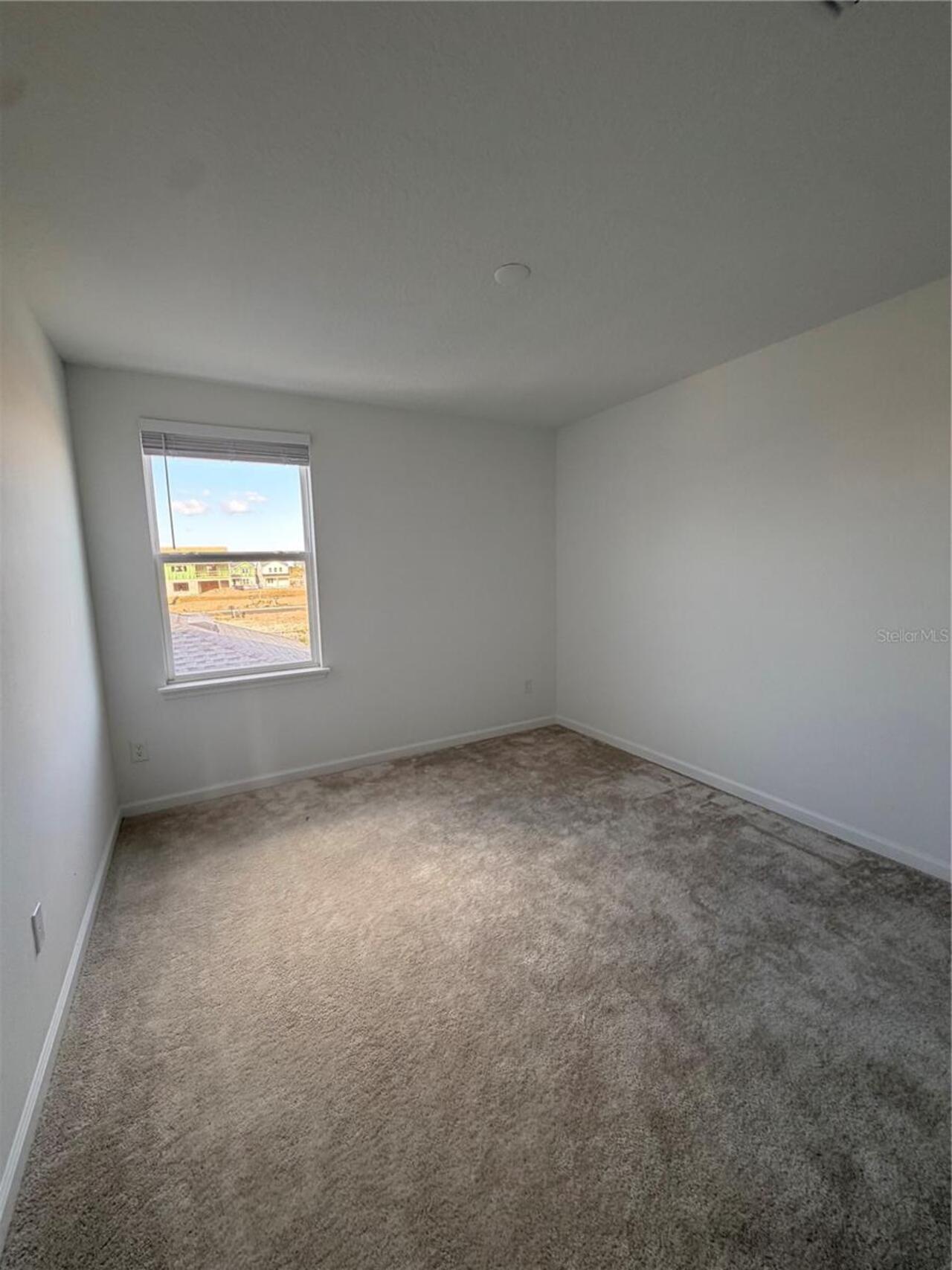 Listing Photo 37