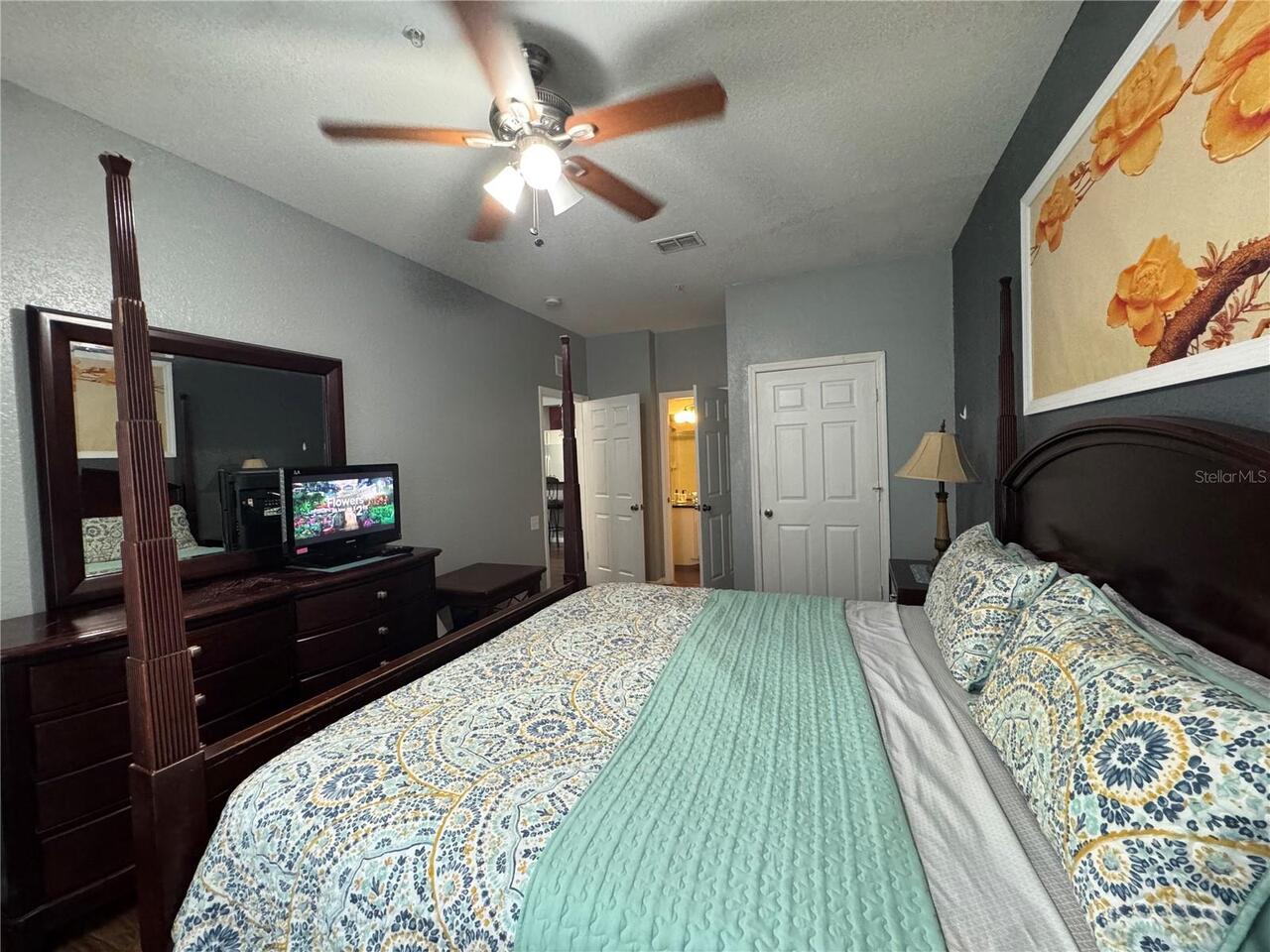 Listing Photo 9