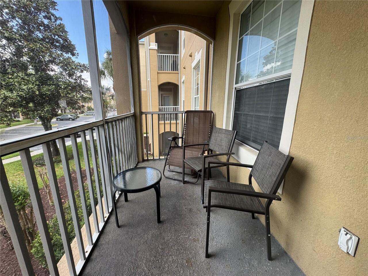 Listing Photo 16