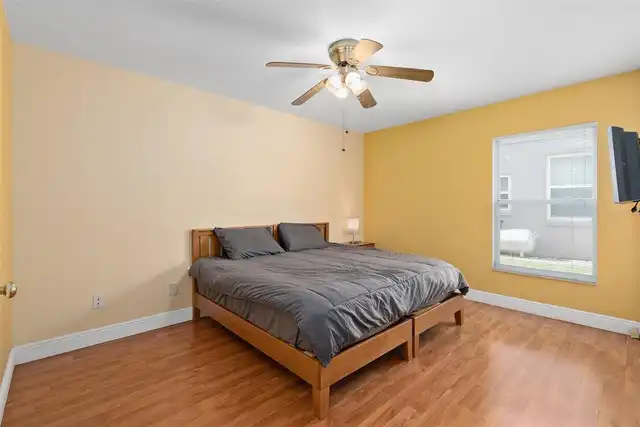 Listing Photo 21