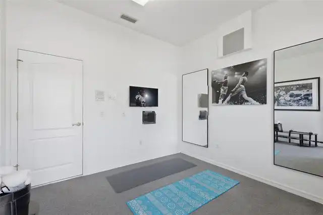 Listing Photo 33