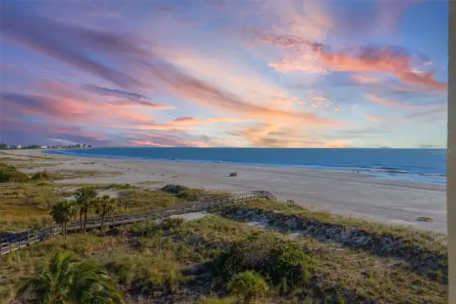 Treasure Island Real Estate