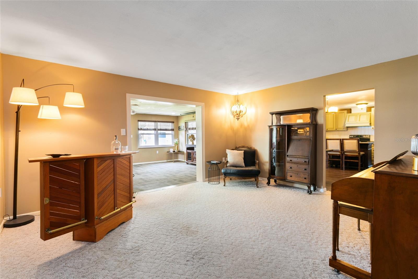 Listing Photo 8