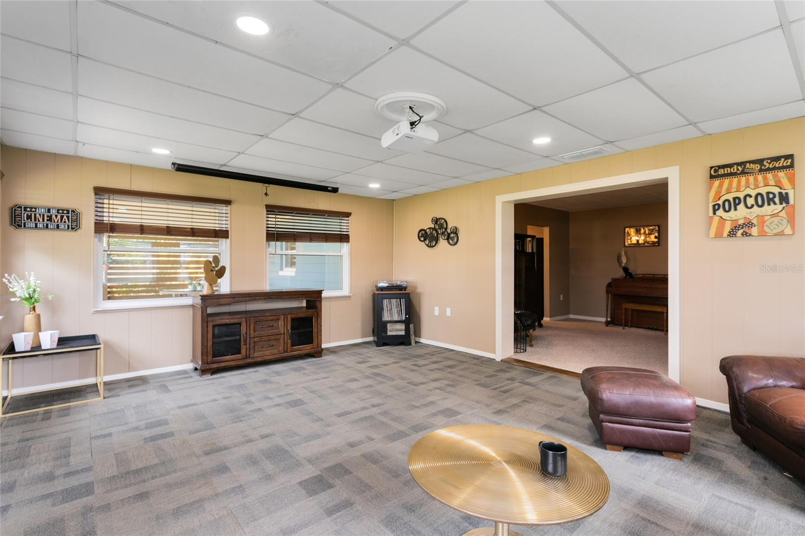 Listing Photo 11