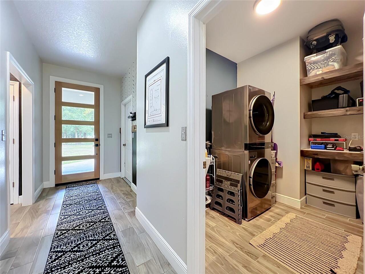 Listing Photo 11