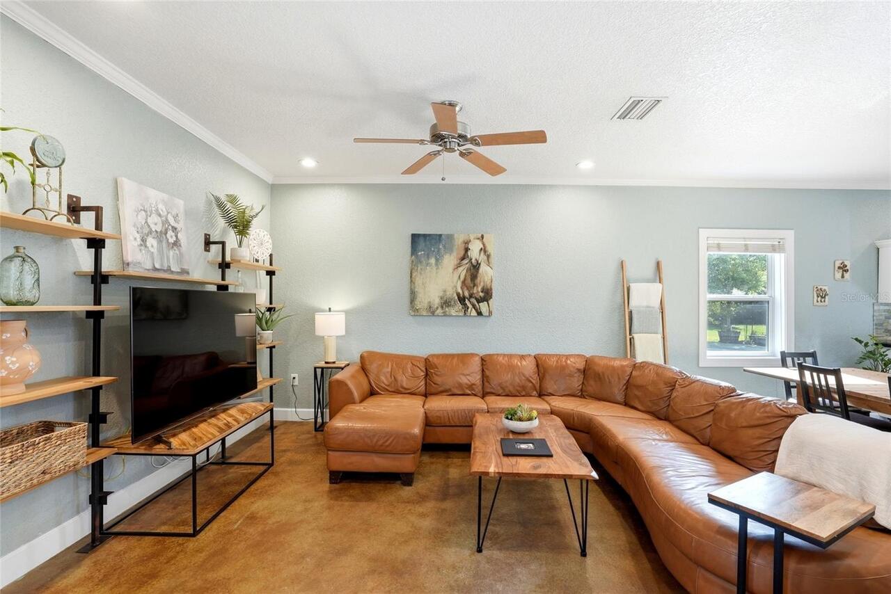 Listing Photo 7
