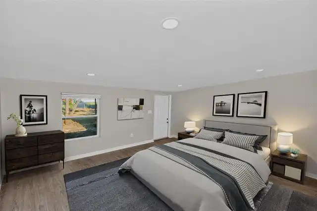 Listing Photo 12