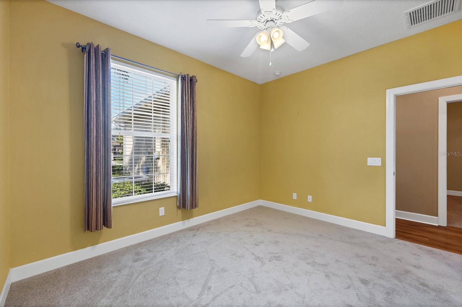 Listing Photo 22