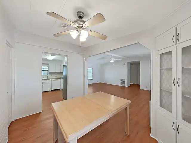 Listing Photo 18