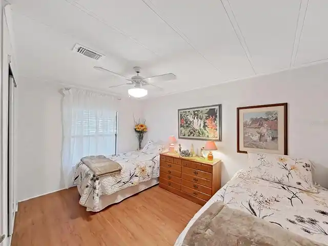 Listing Photo 23