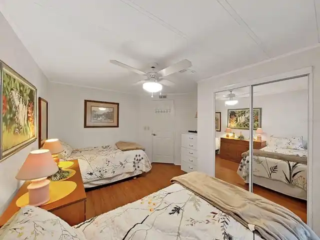 Listing Photo 24