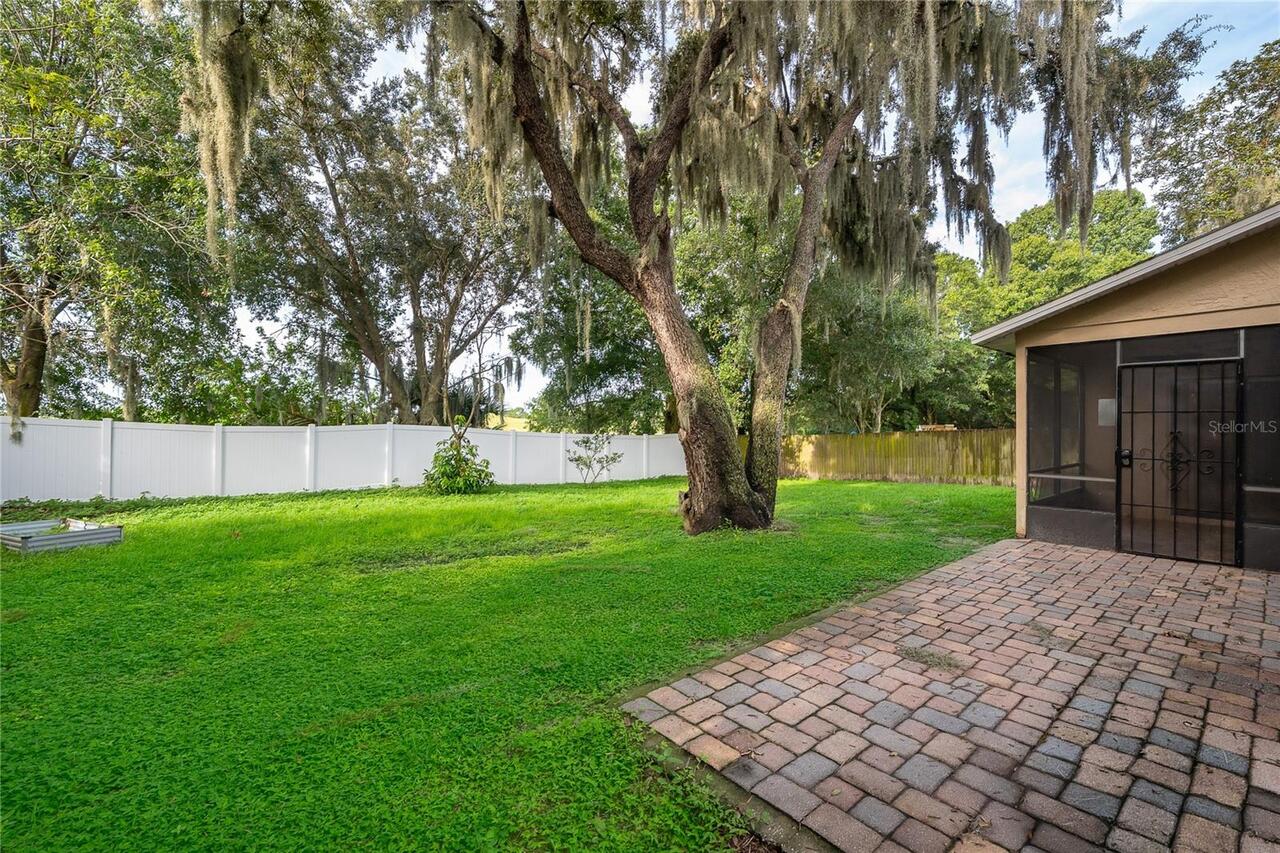 Listing Photo 22