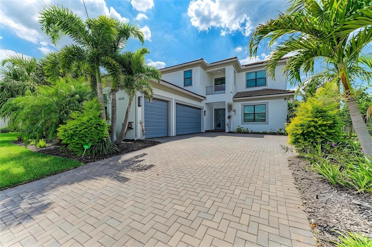 Sarasota Real Estate