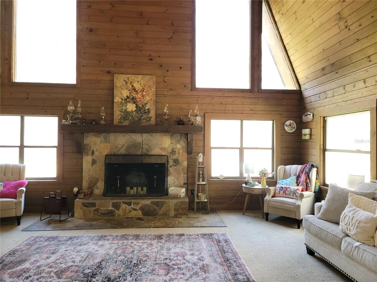 Listing Photo 5