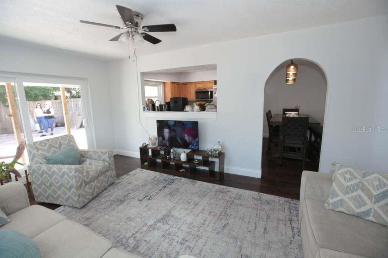 Listing Photo 5