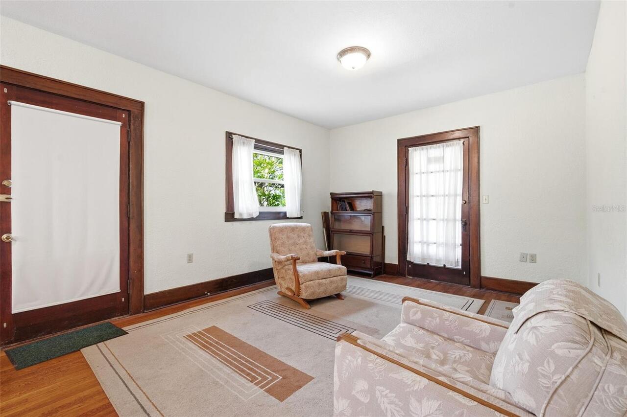 Listing Photo 16