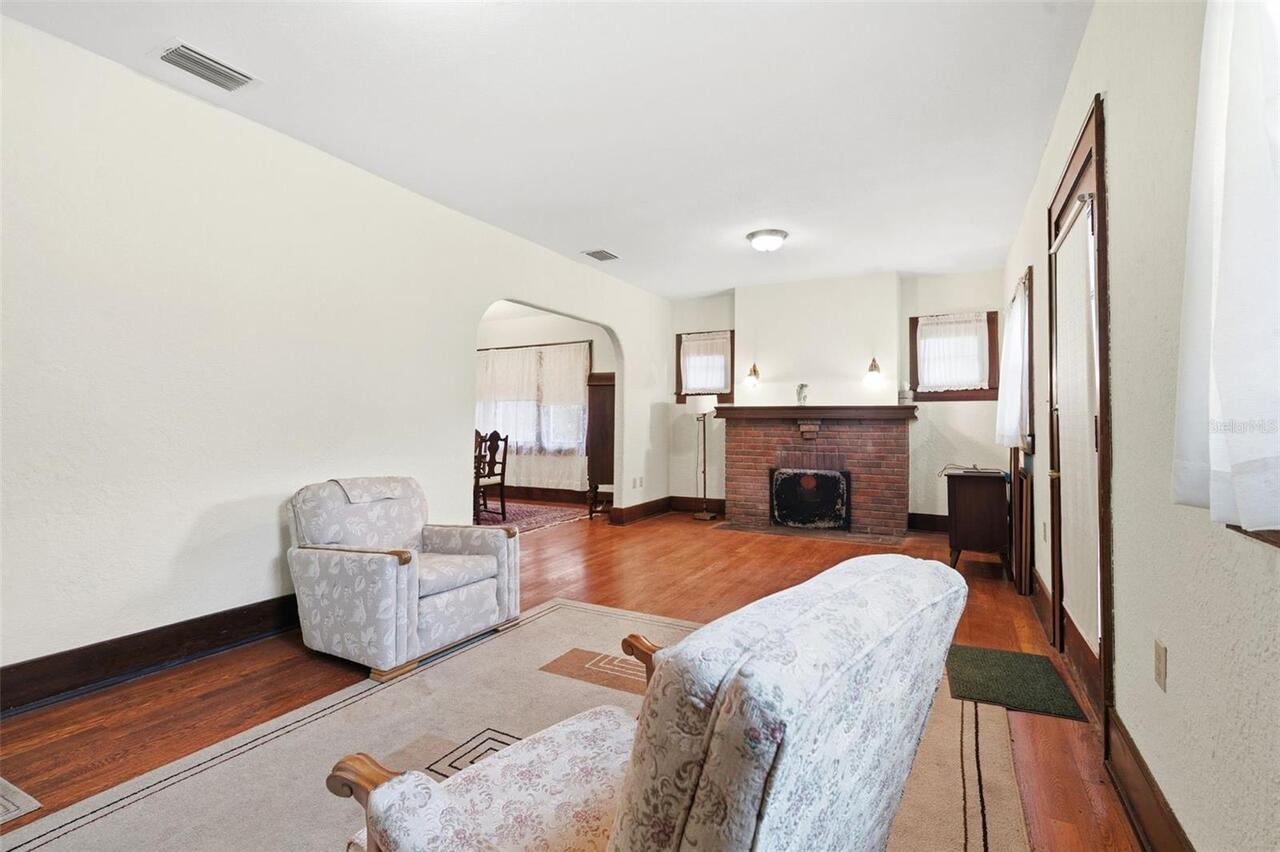 Listing Photo 18