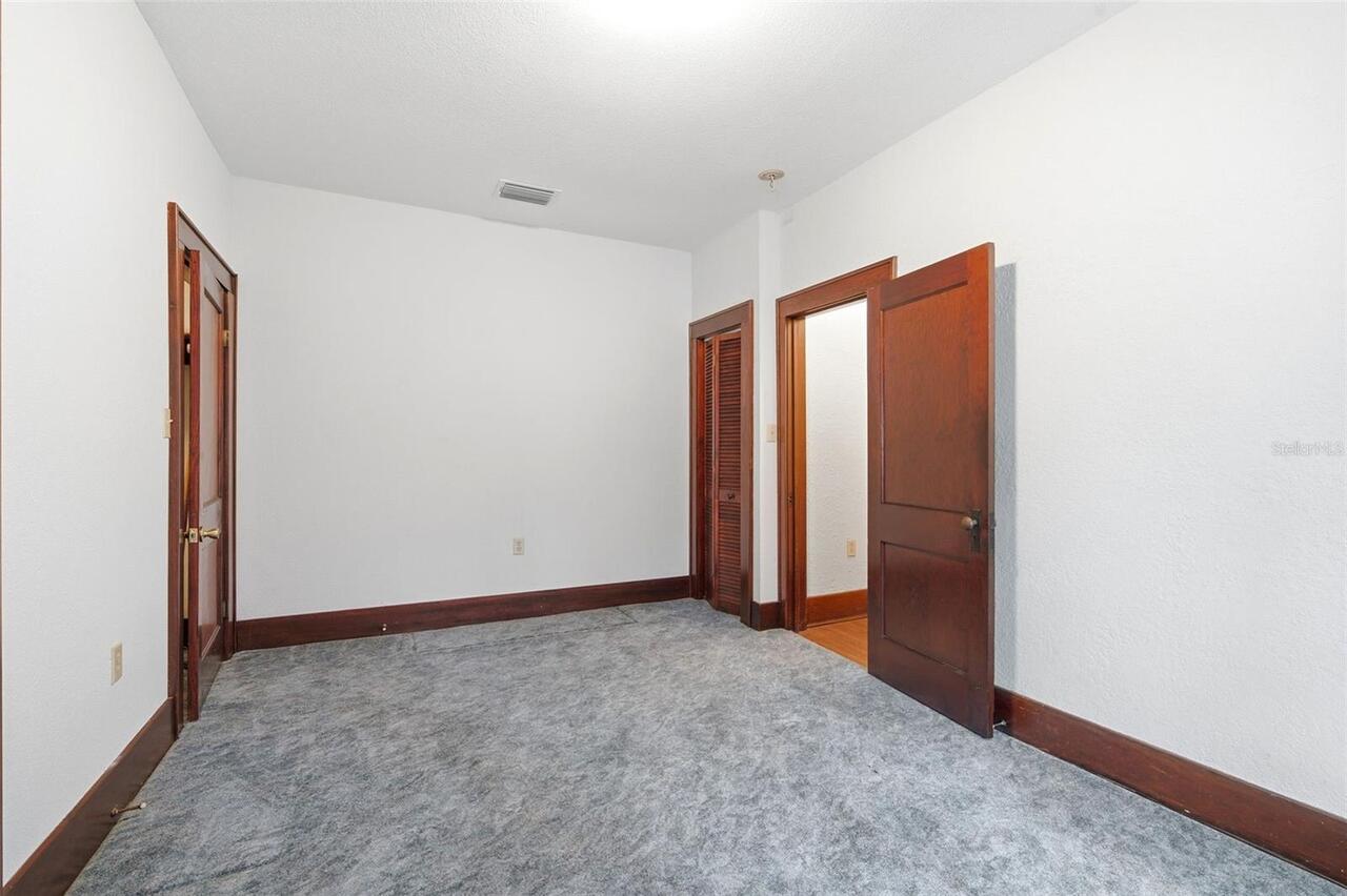 Listing Photo 32