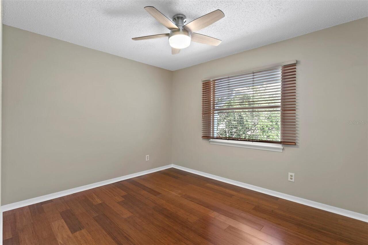 Listing Photo 28