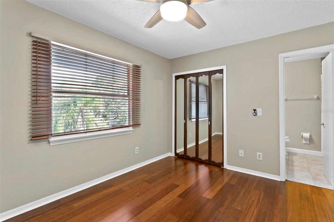 Listing Photo 29