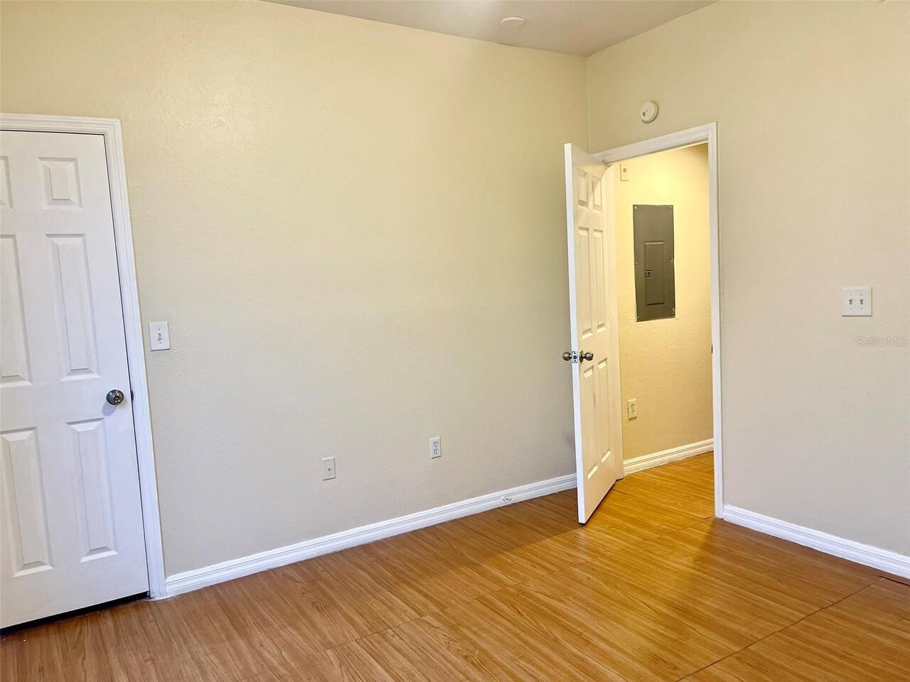 Listing Photo 14