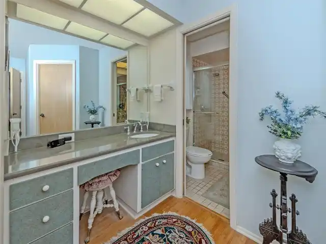 Listing Photo 18
