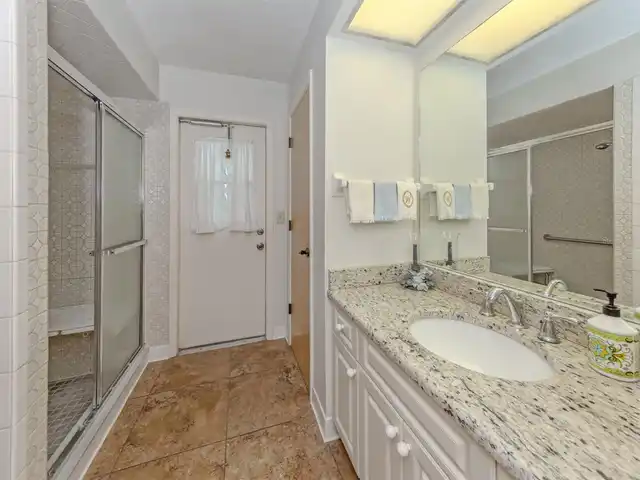 Listing Photo 22