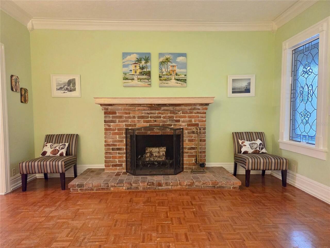 Listing Photo 7