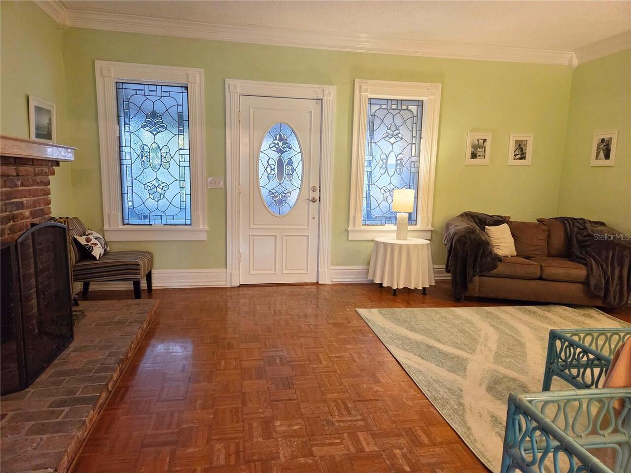 Listing Photo 8