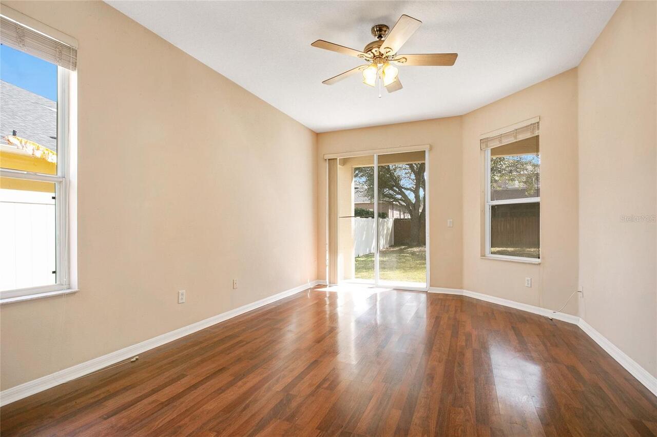 Listing Photo 8