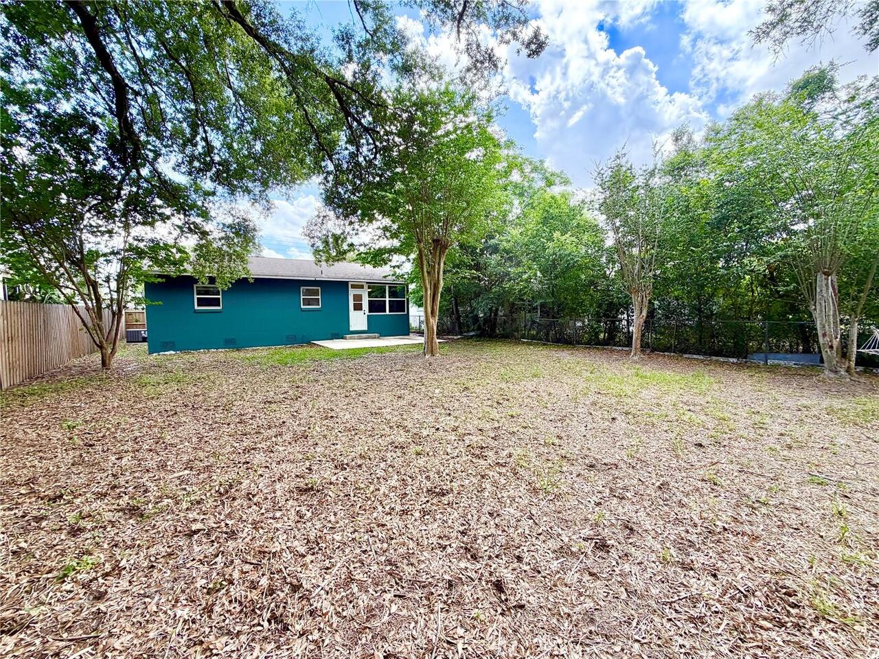 Listing Photo 16