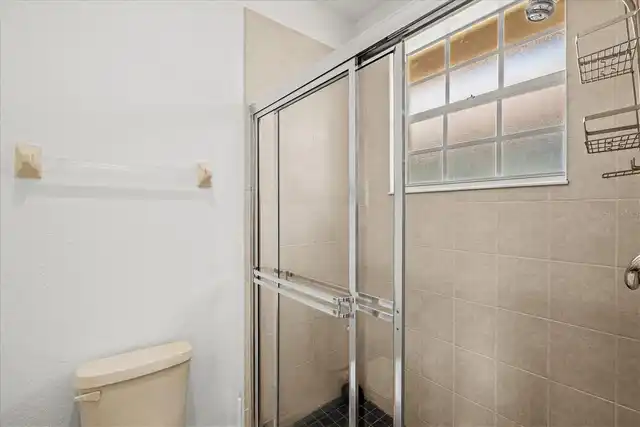 Listing Photo 37