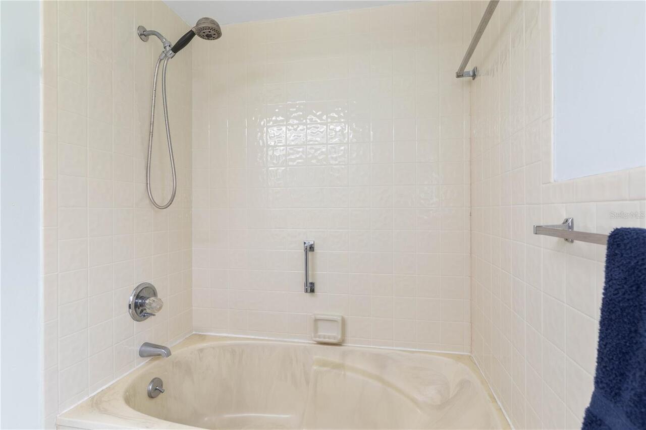 Listing Photo 41