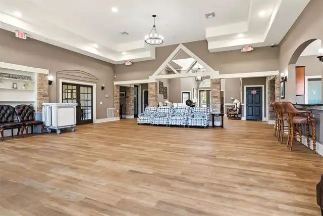 Listing Photo 82
