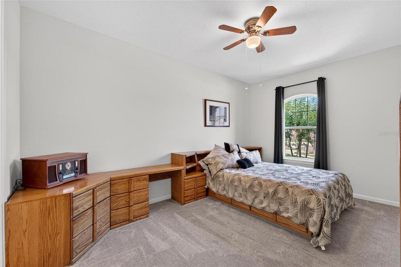 Listing Photo 15